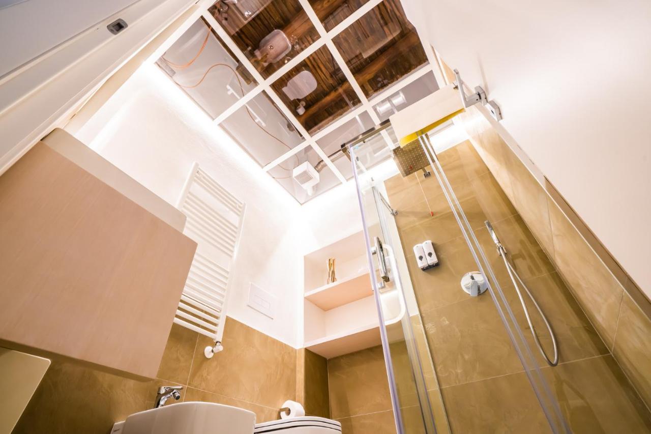 Апартаменты Vinto House Salerno Old Town Экстерьер фото