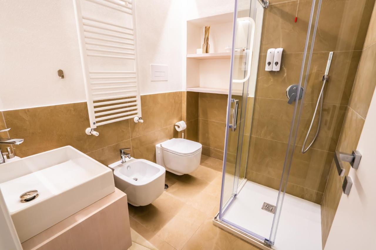 Апартаменты Vinto House Salerno Old Town Экстерьер фото